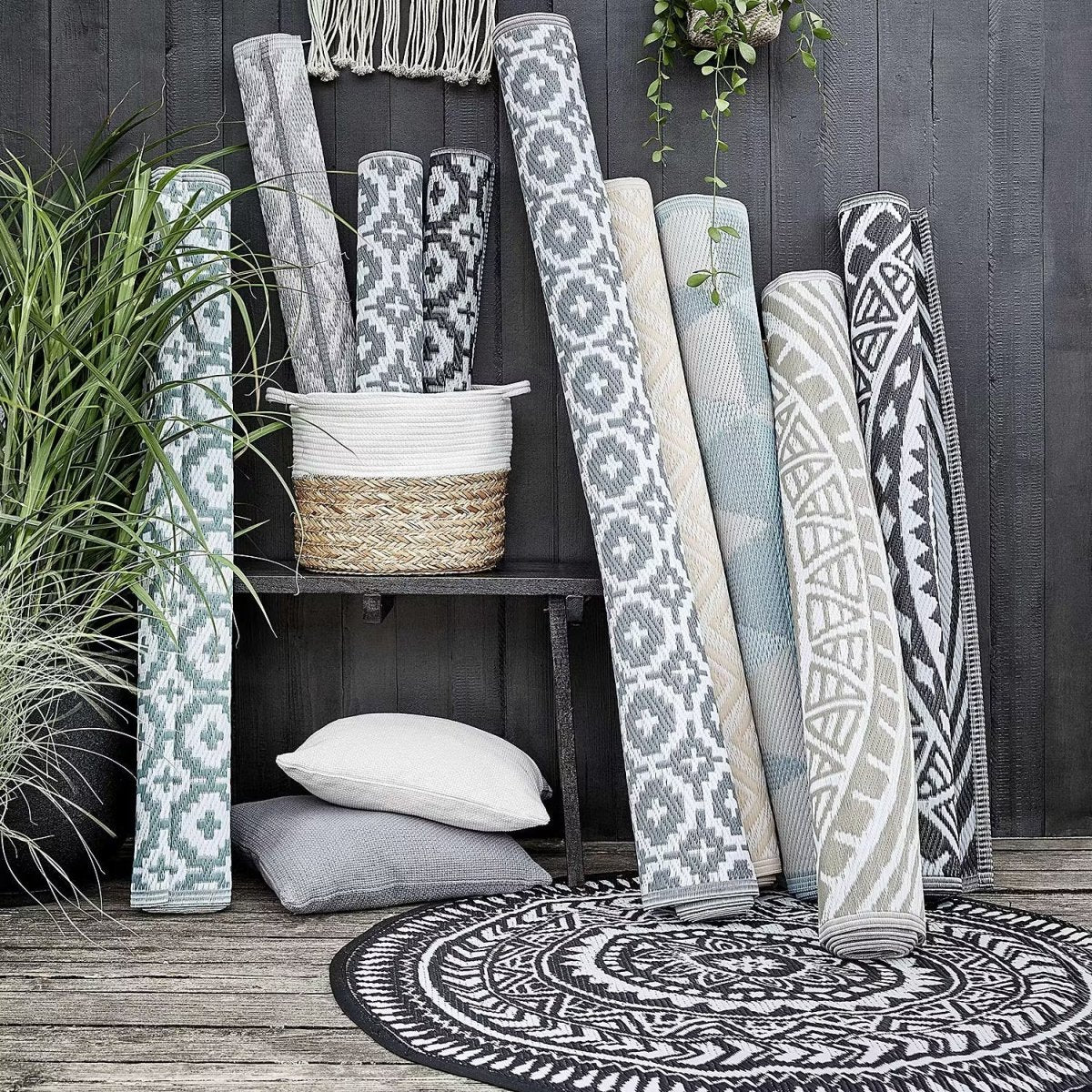 COLOUR CLASH In-/Outdoorteppich Ethno