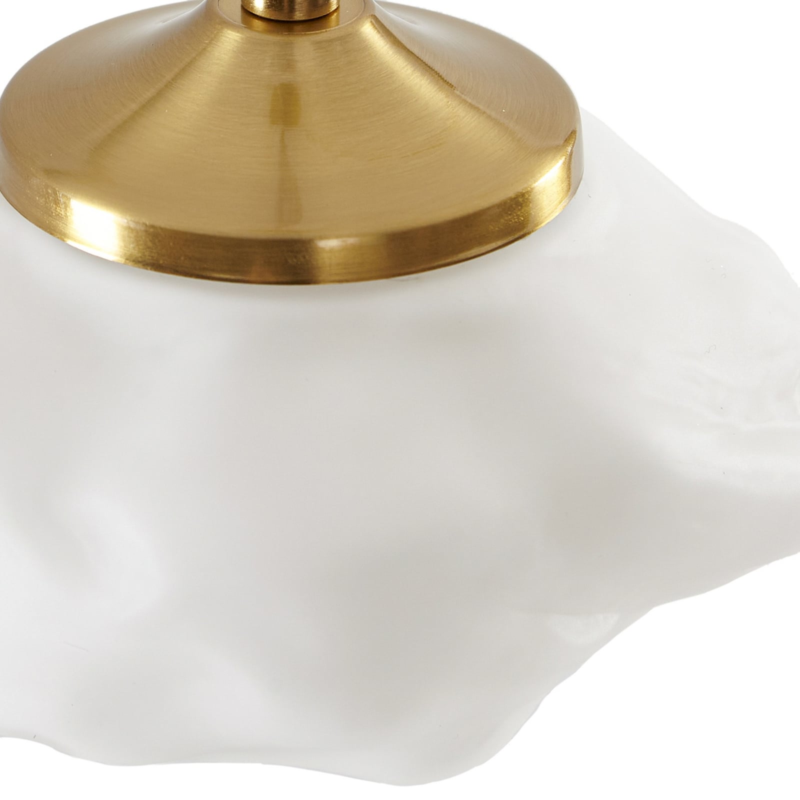 Lindby hanglamp Piatra, Ø 25 cm, 3-lamps, opaal/messing, glas