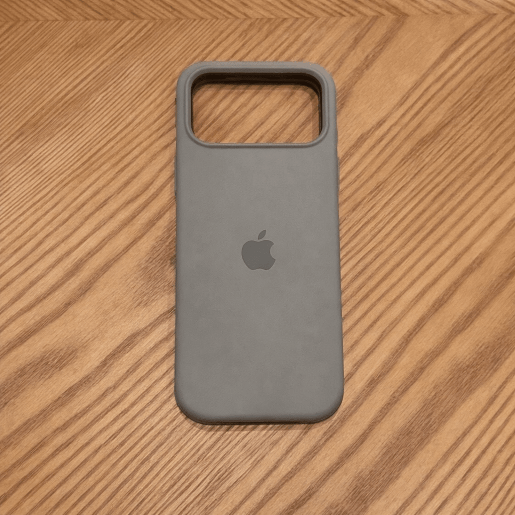 VELVIGUARD – MagSafe-Kompatible Silikonhülle Mit Sanft-Berührung Oberfläche Für iPhone