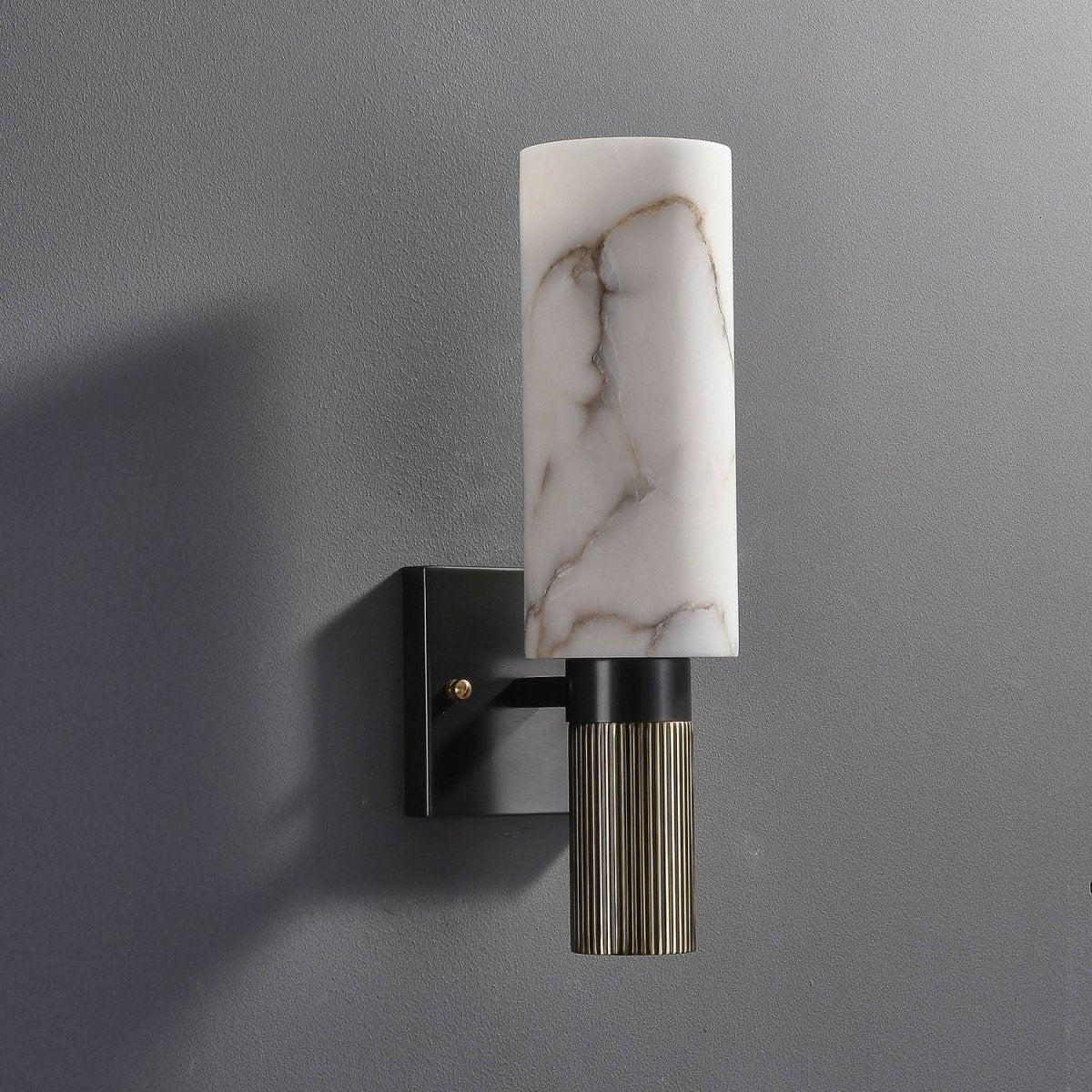 AUSTIN Minimalistische Kupfer-Wandlampe