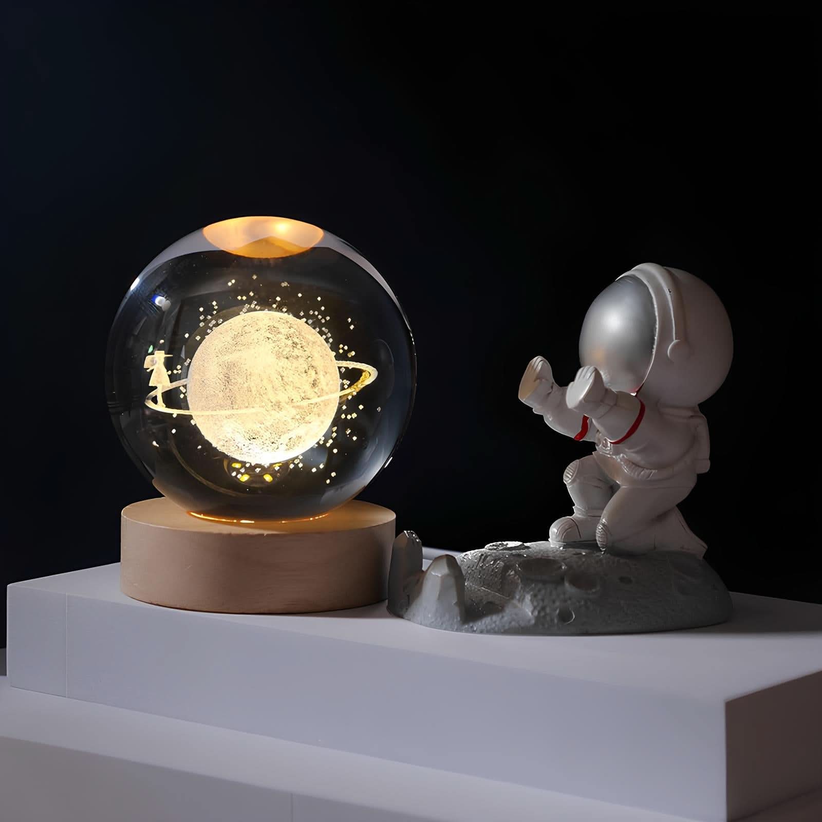 QOLA Kristallkugellampe Magische Beleuchtung Für Eleganz Und Atmosphäre