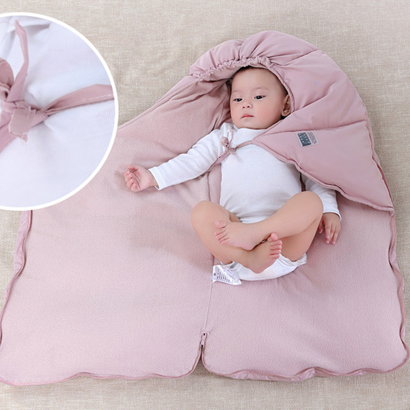 Baby Fußsack für Kinderwagen – Warmer Winter Schlafsack mit Kapuze für Babys