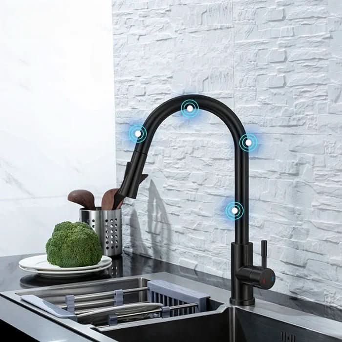 SMARTPOUR – Intelligente Küchenarmatur Mit Sensorsteuerung & Ausziehbarem Auslauf