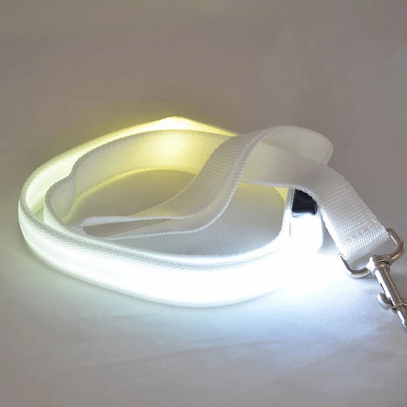 BARKBRIGHT – Wiederaufladbare LED-Leine mit komfortablem ergonomischem Griff 10