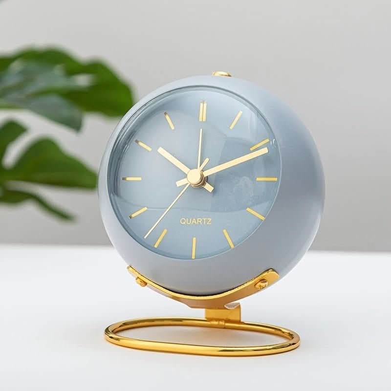 Buzzley – Retro Analoger Wecker Mit Geräuschlosem Uhrwerk
