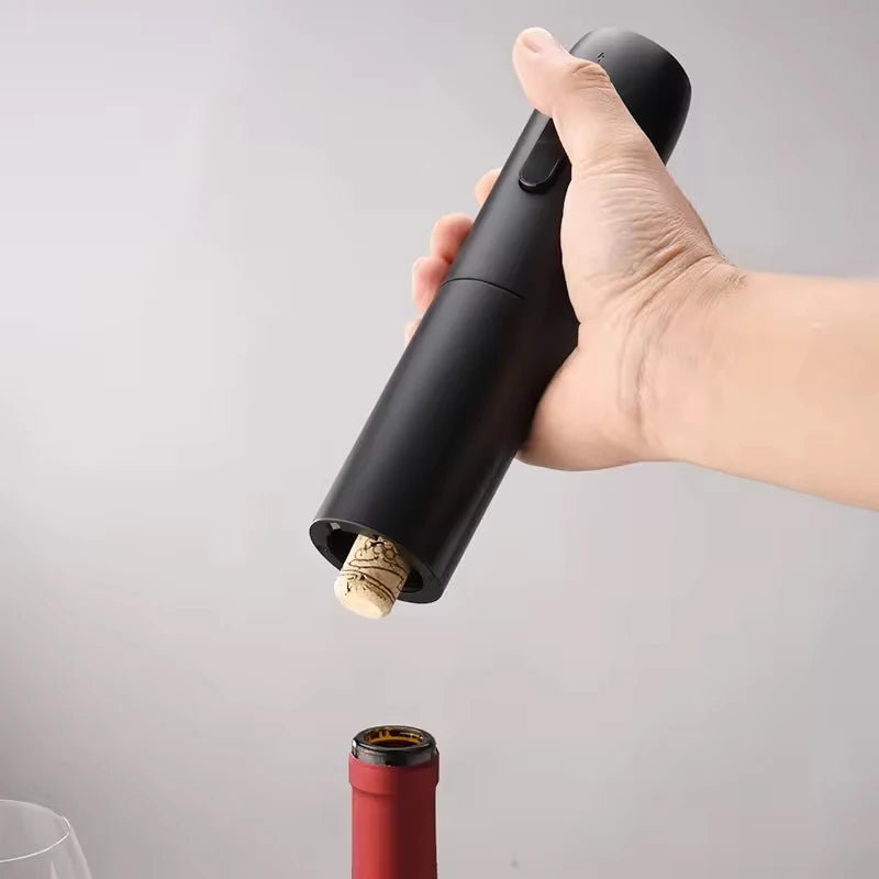 CORKLUX – Kabelloser 4-in-1-Elektro-Weinöffner mit wiederaufladbarem Design 2
