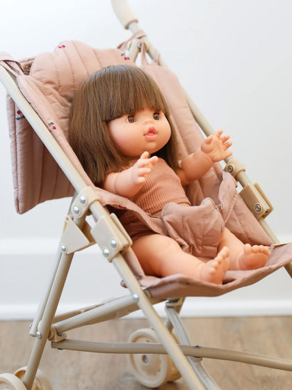 Puppenwagen Cherry Blush mit Gurt und Tragetasche