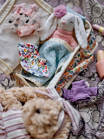 Puppe Milly mit Tasche und Zubehör, 6er-Set