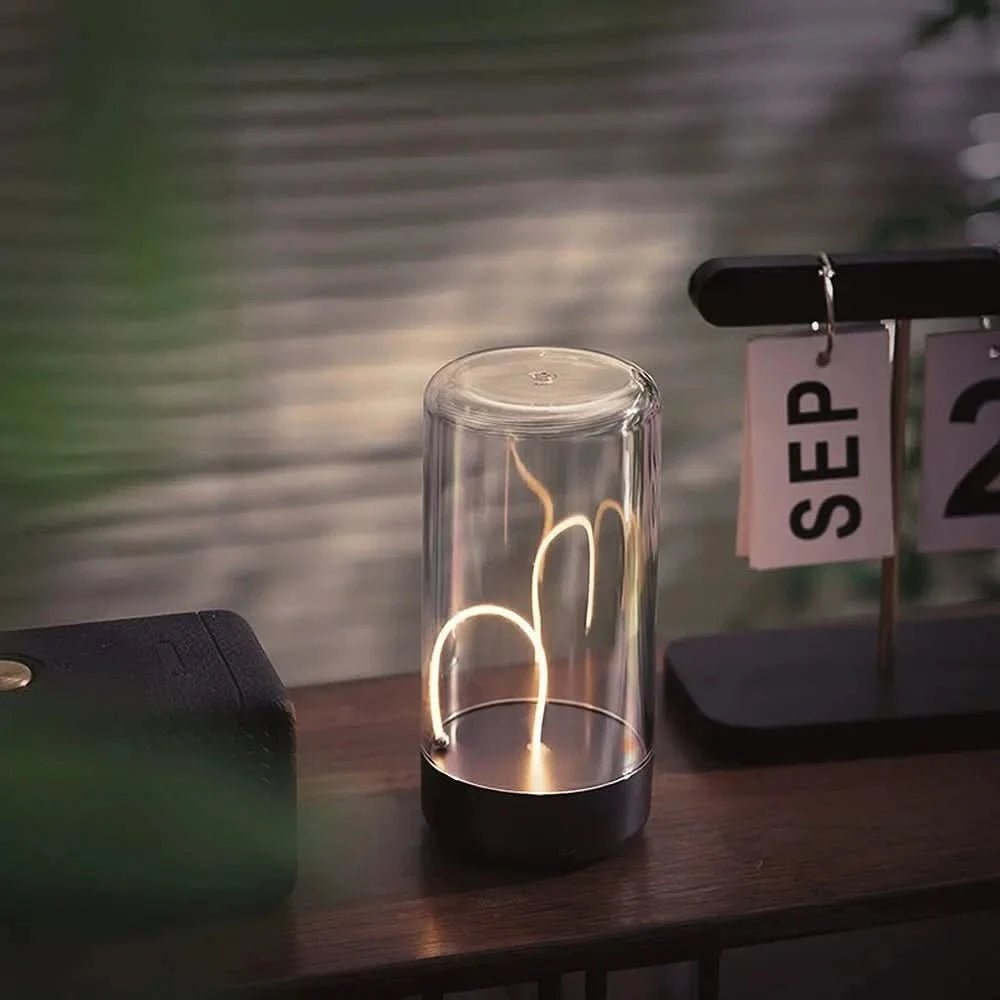 Arya Magnetische Lampe - Kompakt Minimalistisch Flexibel Einstellbar