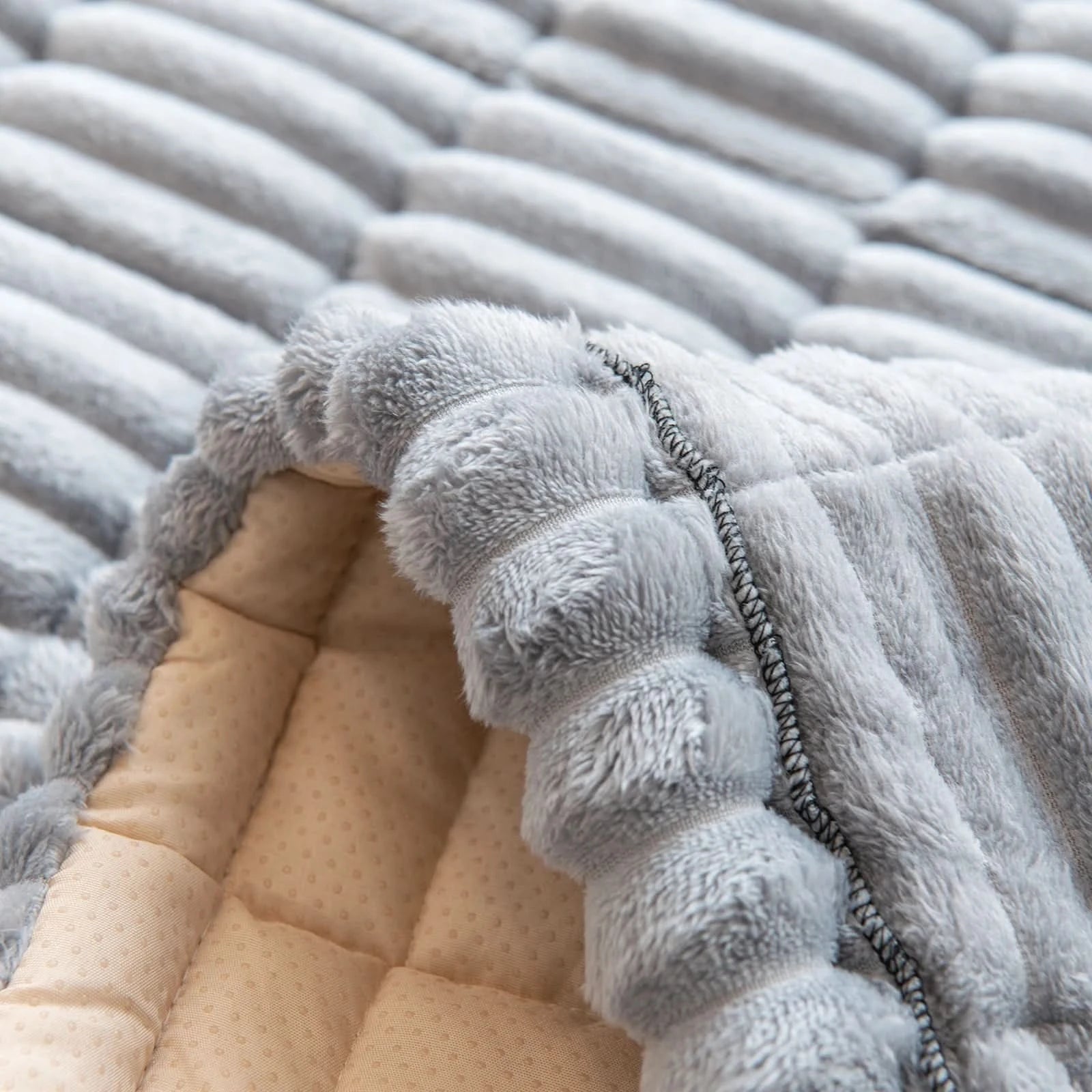Wärmezuflucht - Premium-Jacquard-Sofabezug Für Ganzjährigen Komfort