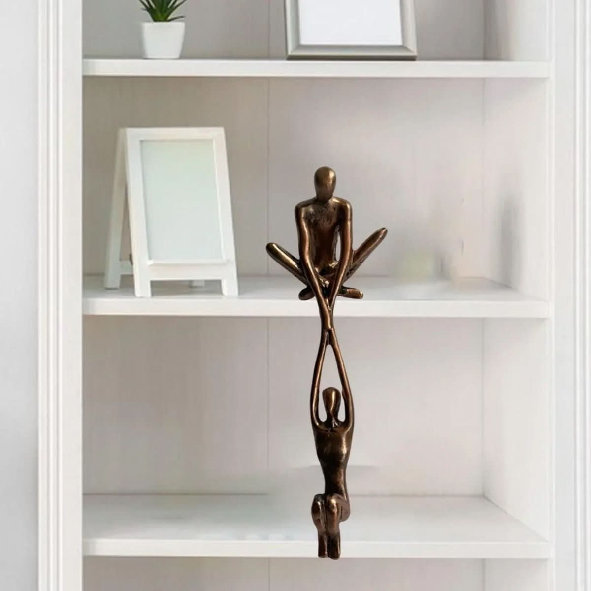 Ewigkeit Skulptur – Dekorative Harzskulptur für Liebe und Gleichgewicht