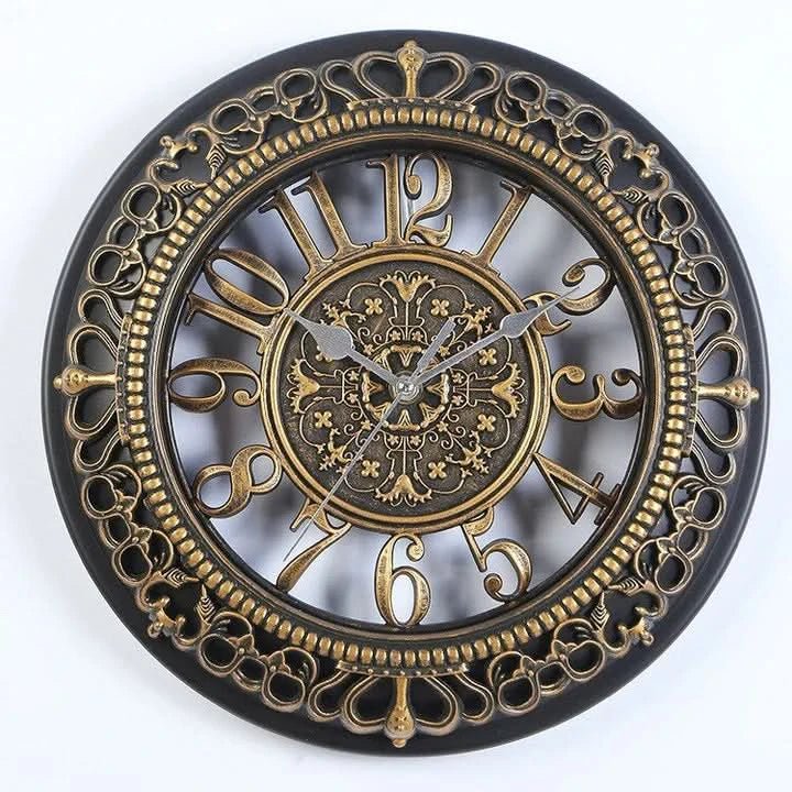 ELSA – Elegante Retro Wanduhr mit Klassischem Charme