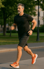 AeroSchritt – Ultraleichte Laufschuhe Mit Dämpfung Und Ergonomischem Design