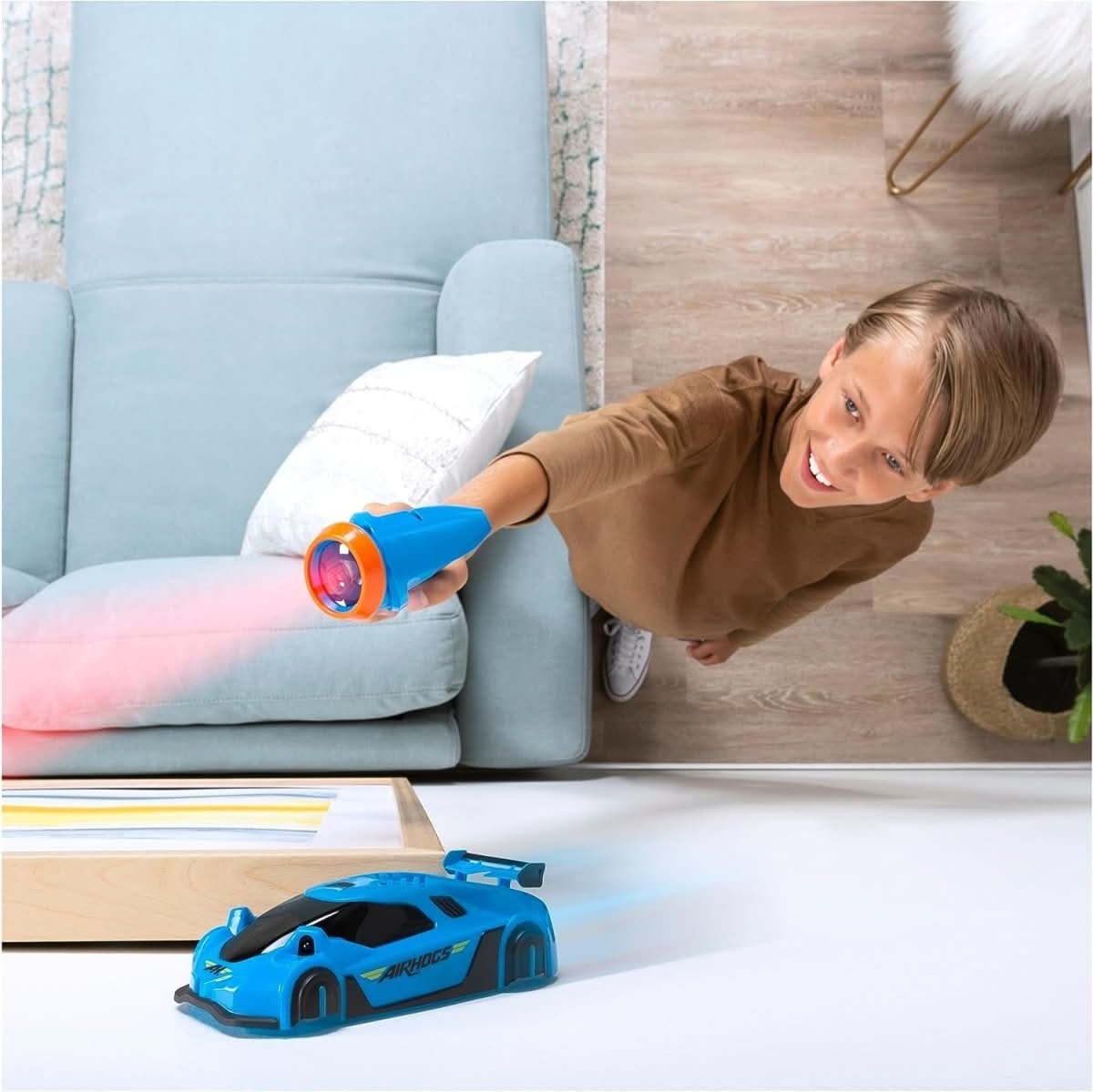 GravitationRaser – Laser-gesteuertes Wandkletter RC Auto