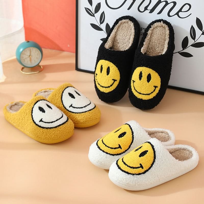 KuscheligeZehen Slipper – Flauschige Hausschuhe Mit Smiley Und Silikondämpfung Für Warme Füße