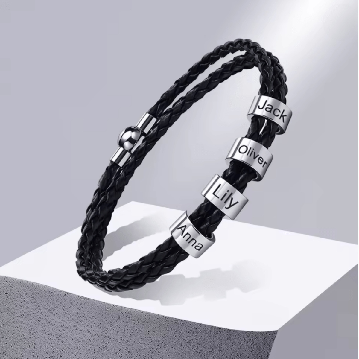 STRAVERO – Herren Geflochtenes Armband mit Personalisierte Namensperlen