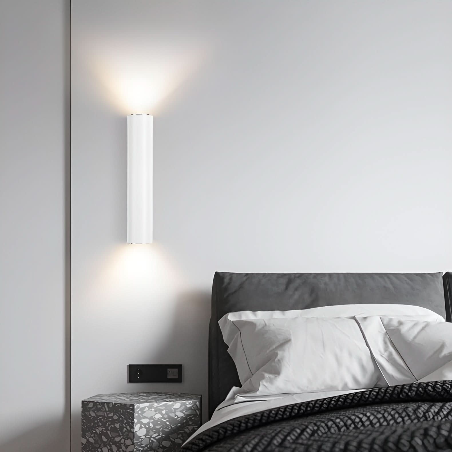 AILA Premium Wandleuchte Aluminium Goldton Modernes Design Elegante Zweifache Lichtfunktion