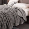 CORALWAVE – Ultra-Weiche Strukturierte Fleece-Decke