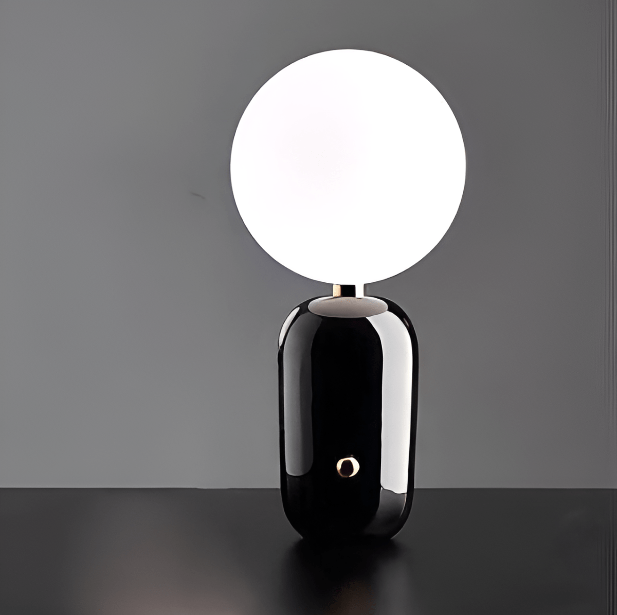 Isadora Glaskugel Lampe Mit Dimmfunktion Und Sanftem Warmweißem Licht Für Lesen Und Arbeiten