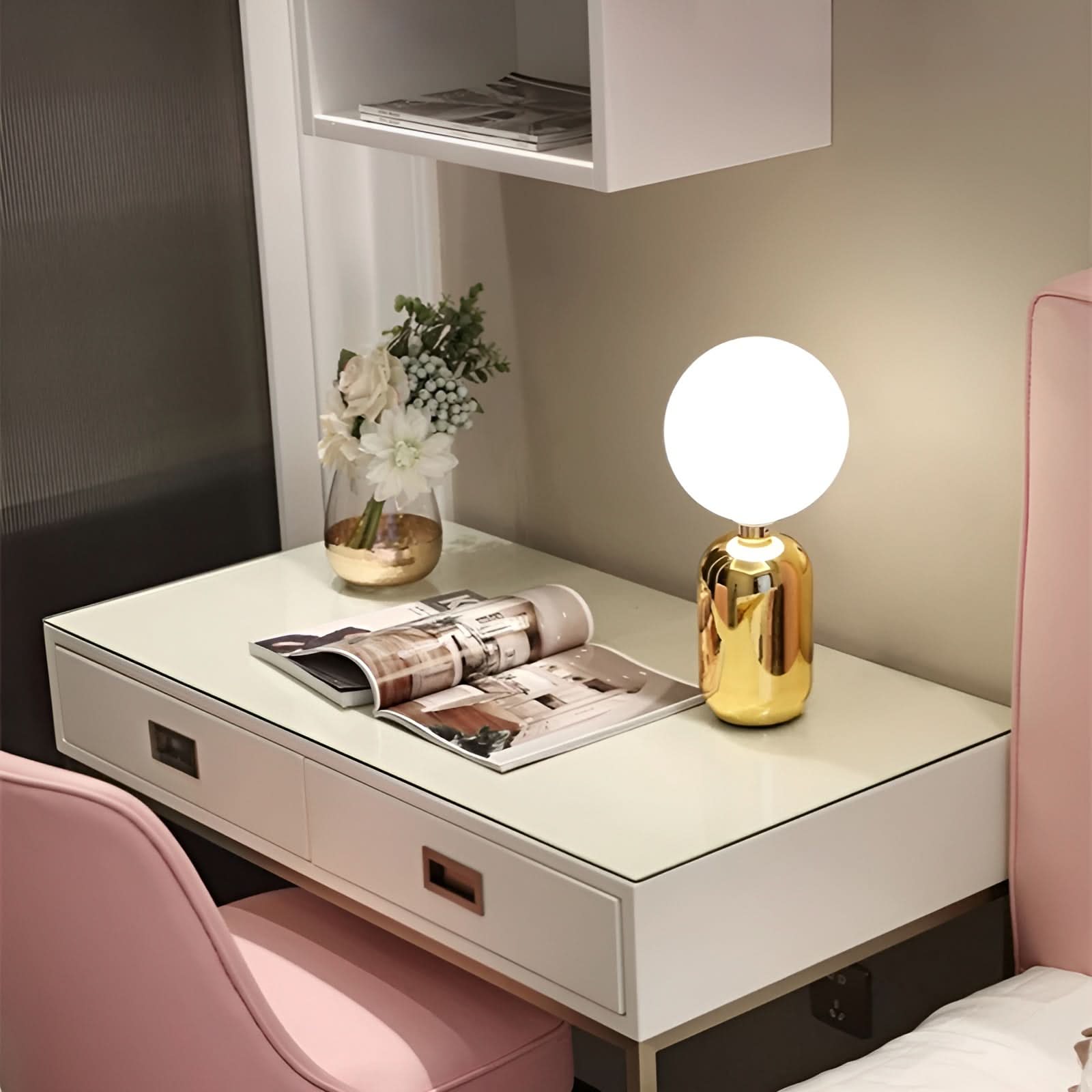 Isadora Glaskugel Lampe Mit Dimmfunktion Und Sanftem Warmweißem Licht Für Lesen Und Arbeiten