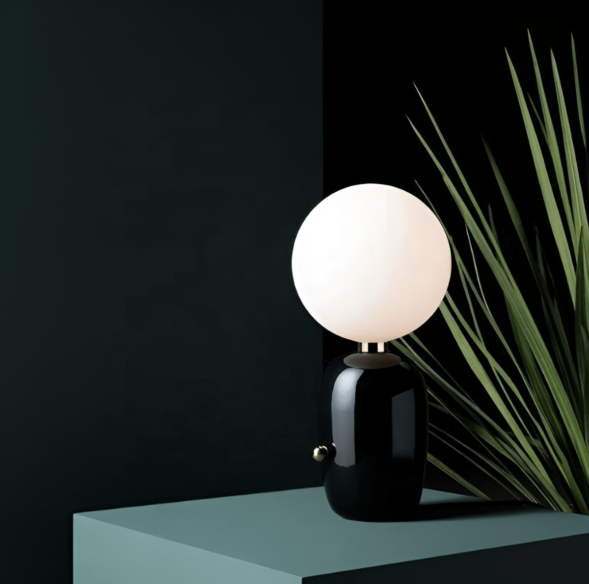 Isadora Glaskugel Lampe Mit Dimmfunktion Und Sanftem Warmweißem Licht Für Lesen Und Arbeiten