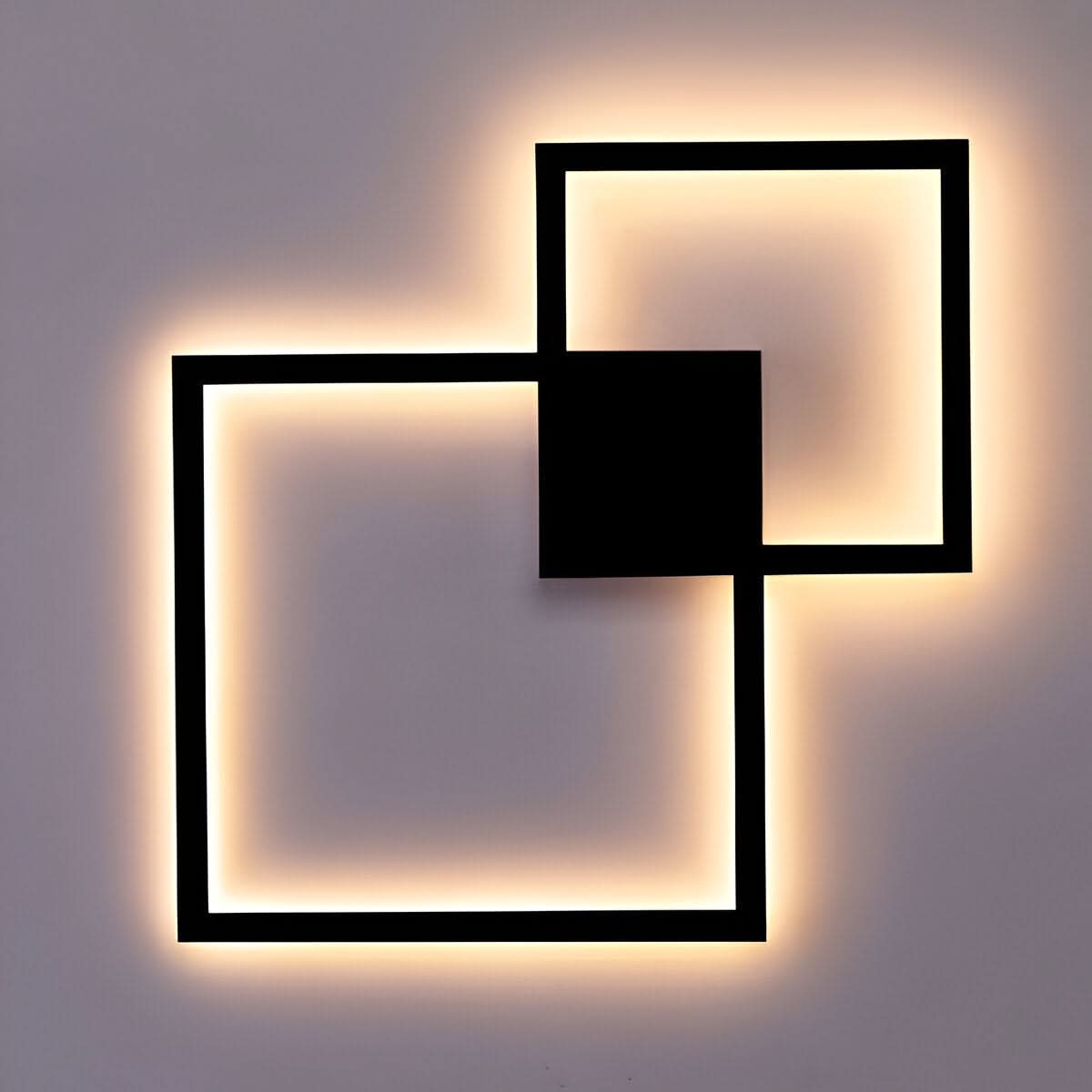 FLEUR Moderne Energieeffiziente LED-Wandleuchte Quadratisch Metall-Finish Raumakzent Beleuchtung