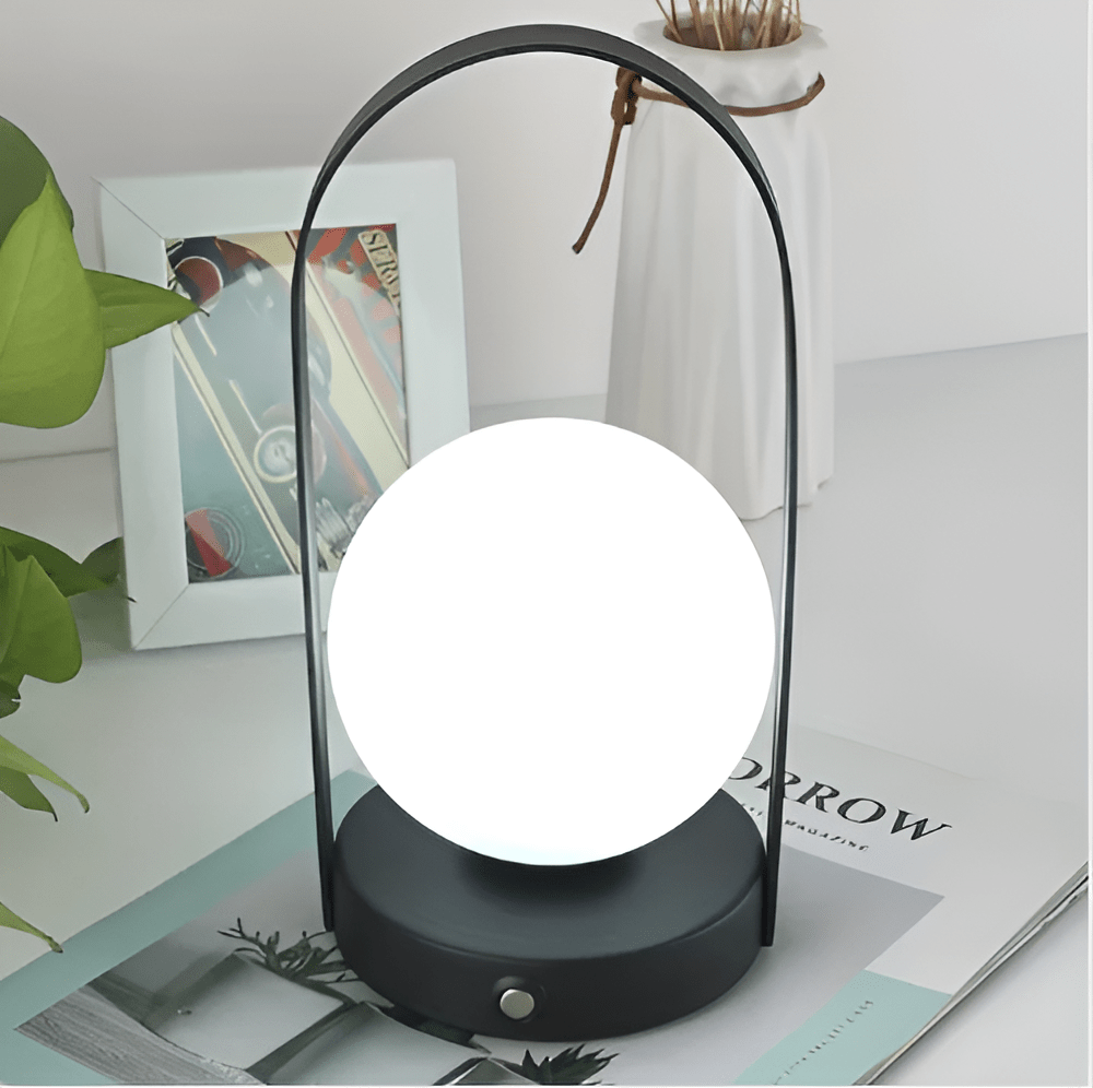 Celeste Lampe Mit Wiederaufladbarem Akku Kugelform Minimalistische Gestaltung