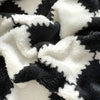 SNUGSPOT – Bunt Karierte Flausch Decke