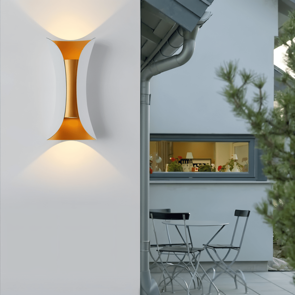 LEXI Wetterfeste Wandleuchte Mit Doppelkopf-LED-Design Für Gärten Und Terrassen