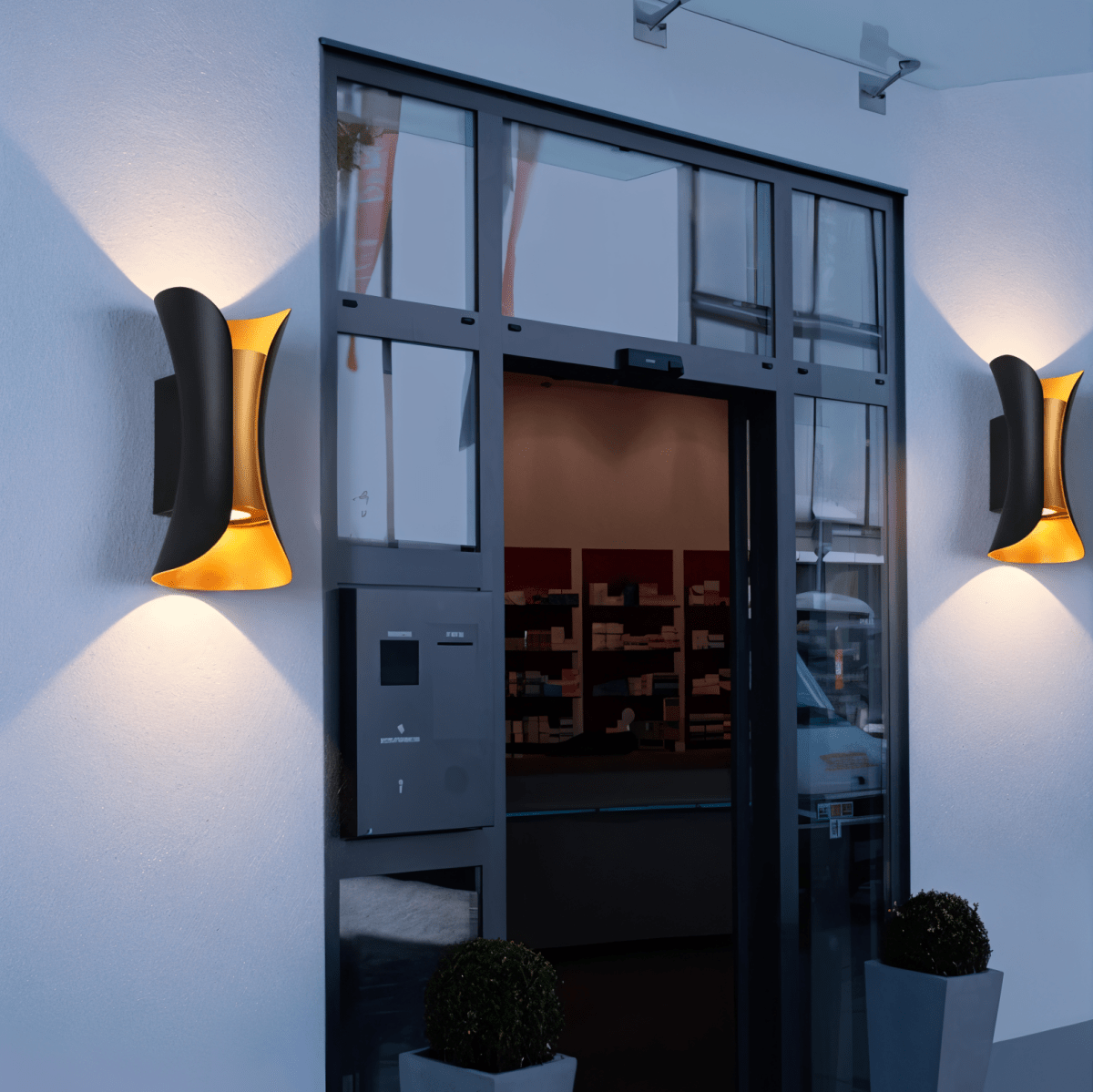 LEXI Wetterfeste Wandleuchte Mit Doppelkopf-LED-Design Für Gärten Und Terrassen