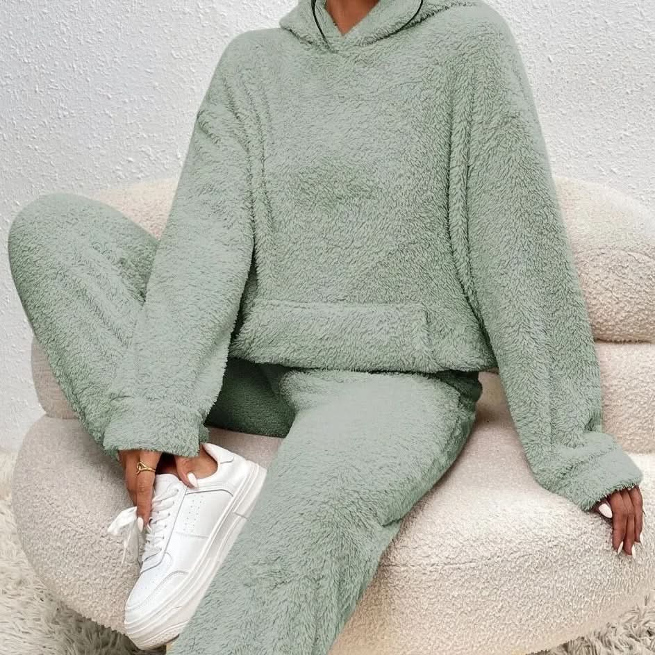 LANA Teddy Set – Hausanzug für Damen – Kuscheliger Komfort für Kalte Wintertage