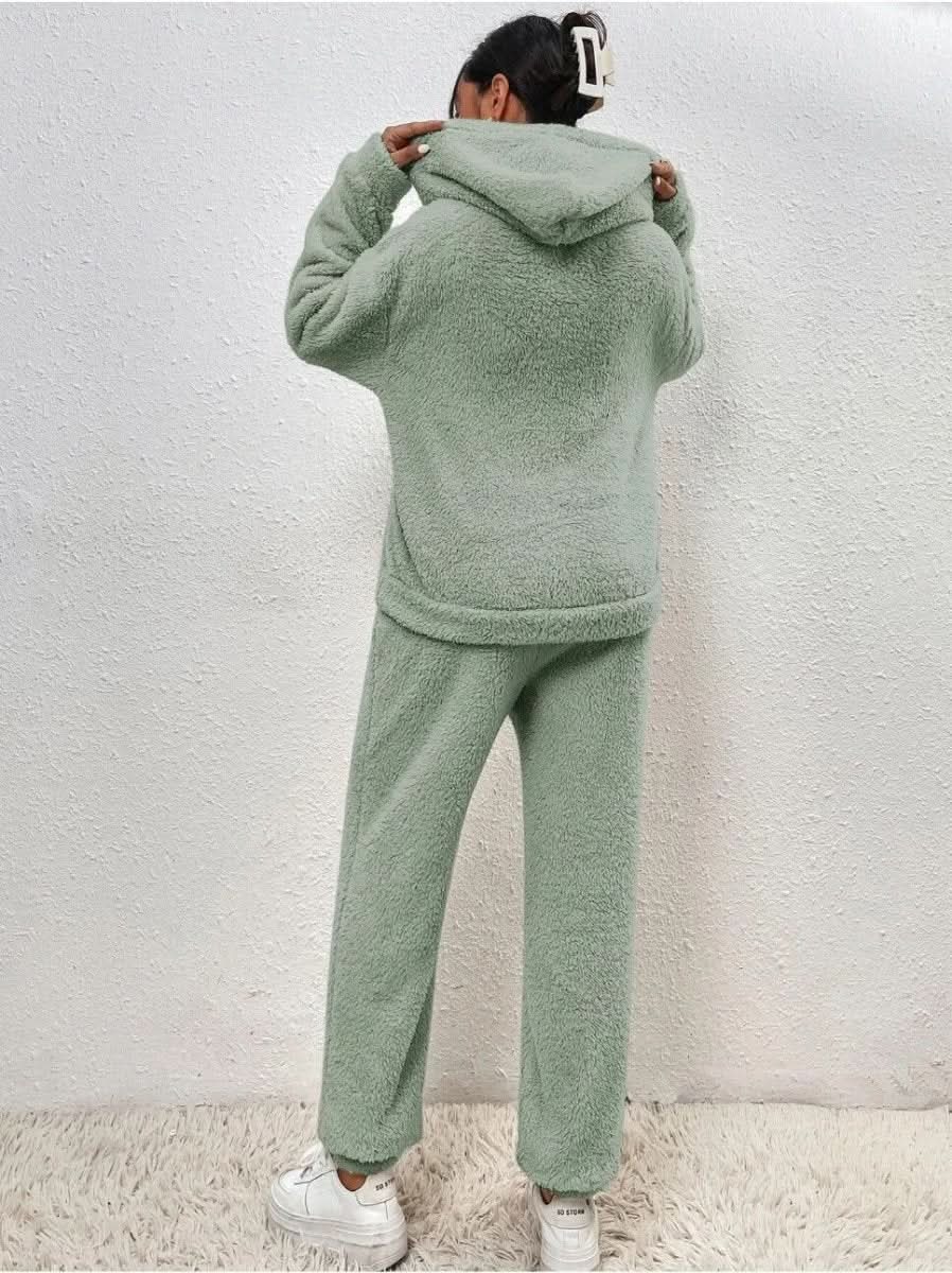 LANA Teddy Set – Hausanzug für Damen – Kuscheliger Komfort für Kalte Wintertage