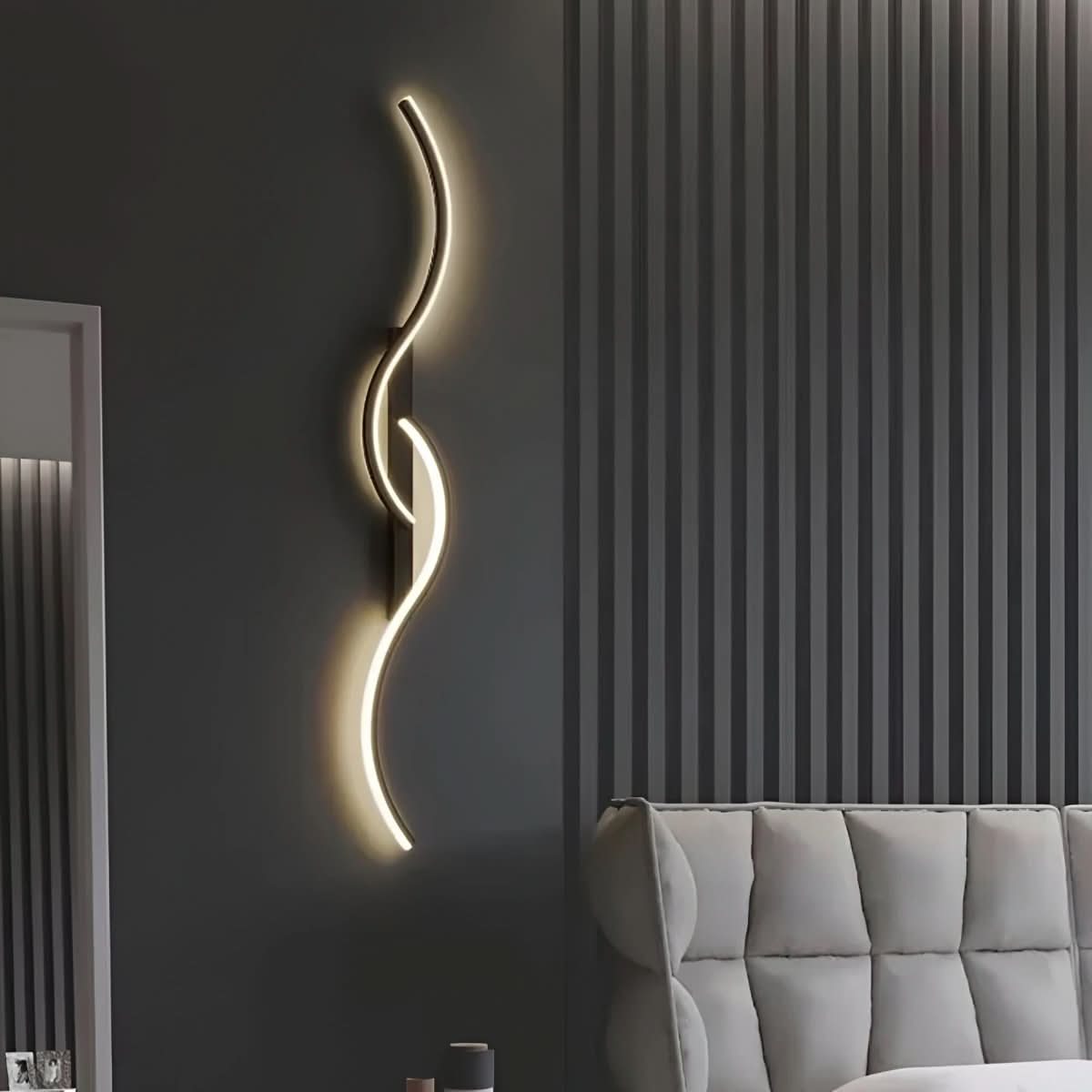 LINEALUX – Gebogene LED-Wandleuchte für moderne Ambientebeleuchtung 5