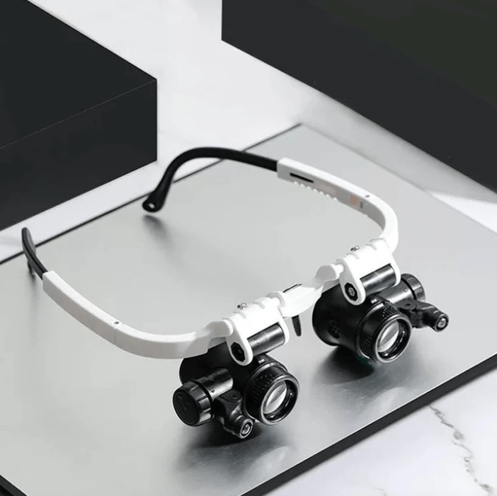 LUMIVISOR – Verstellbare LED-Lupen mit 8- bis 23-fachem Zoom 3