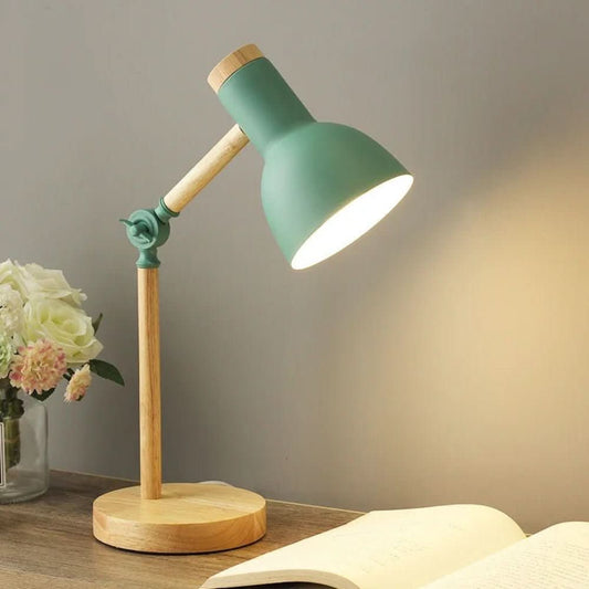LUMOWOOD Schreibtischlampe – Skandinavische Tischlampe aus Holz mit LED & Verstellbarem Arm