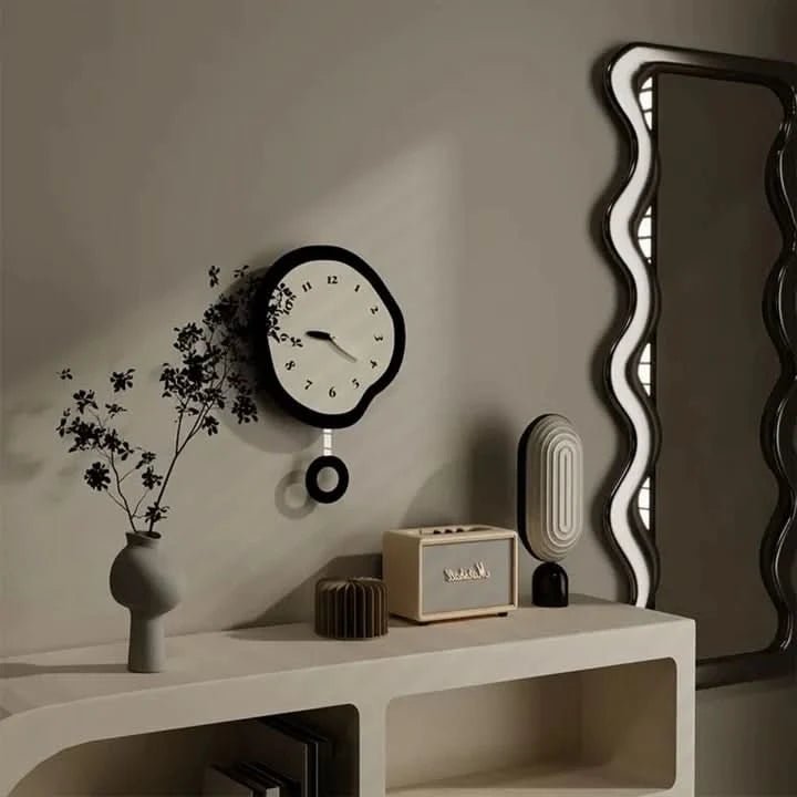 Jaz - Minimalistische Wanduhr