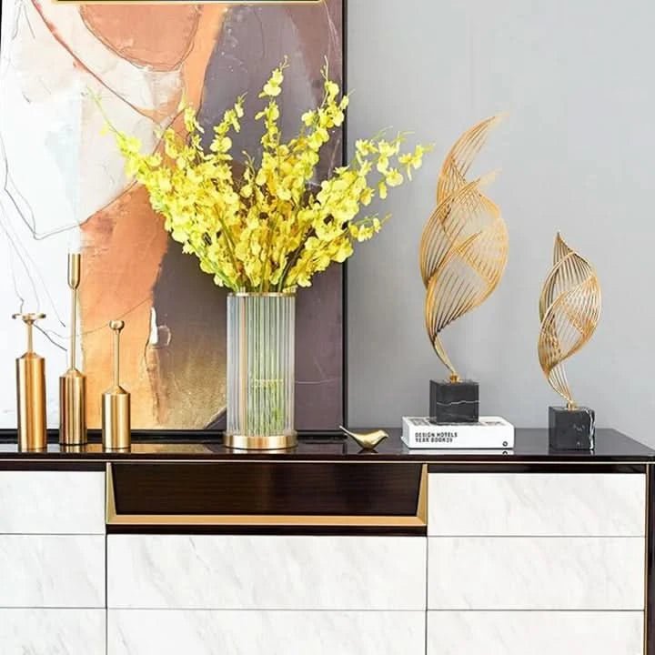 Hera - Minimalistisches, Modernes Ornament