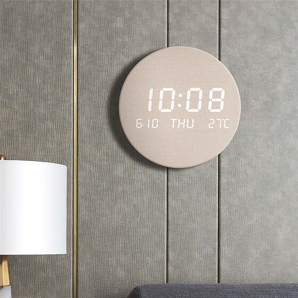 EinfacheUhr – Skandinavische Uhr Mit Digitaler Anzeige