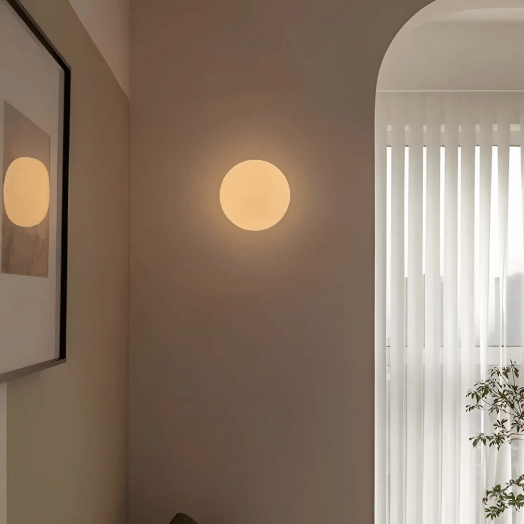 OPALUXE – Moderne Glas-Wandleuchte für elegante Raumbeleuchtung 0
