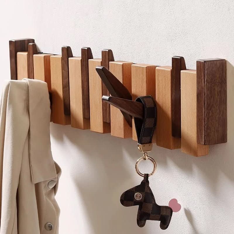 Klavierhaken – Handgefertigte Holz-Garderobe im Klavierstil für Stilvolle Wandaufbewahrung