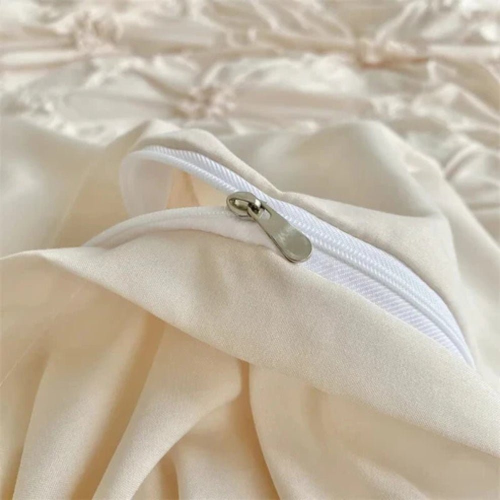 RuffleBloom – Elegantes Bettbezug-Set mit Rüschen und Blumenmuster 6