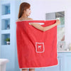 Weicher Damen Korallenfleece Bademantel mit Schulterfrei-Design und Druckknopf-Verschluss