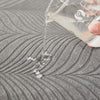 PlüschSicher - Eleganter Jacquard-Sofabezug für rutschfesten Komfort