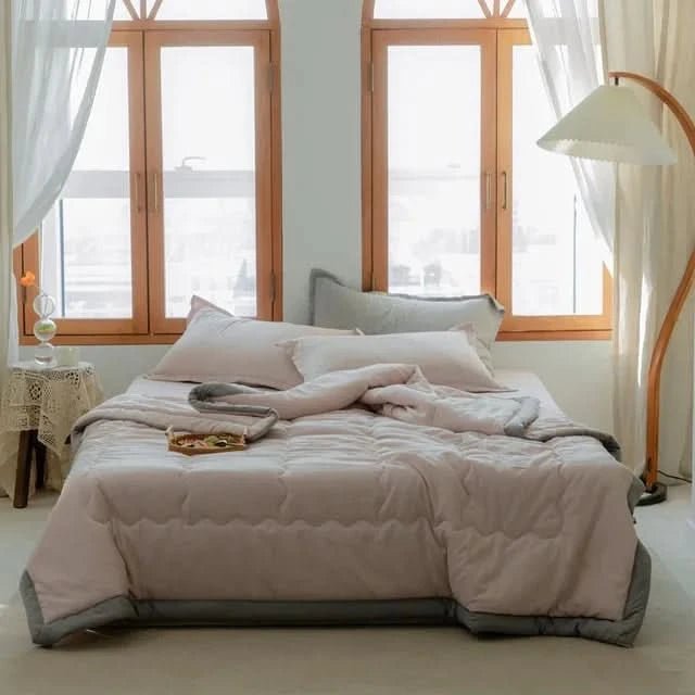 ComfyLux - Hochwertig-Leichtgewicht-Decke