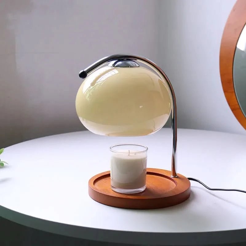 LUNIVA – Zeitlose Tischlampe