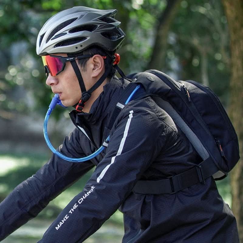 Hydrofluss – Ultraleichter 10L Fahrradrucksack mit Trinksystem