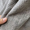 Sofaschutz – Minimalistischer Sofabezug, Auslaufsicher und Pflegeleicht