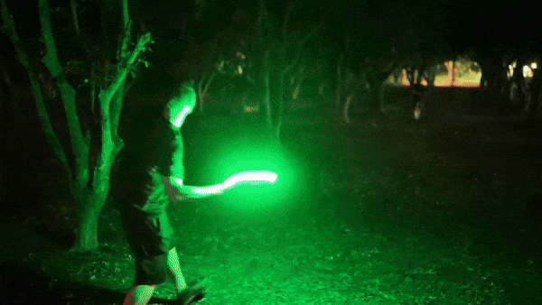LUMIDISC – LED Leuchtendes Frisbee für Nachtspiele & Draußen-Spaß