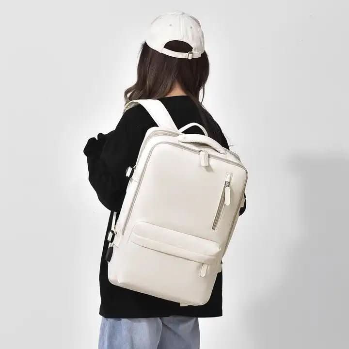 PfadSicherheit Profi – Robuster Abenteuerrucksack mit Diebstahlschutz & Schlauer Aufteilung