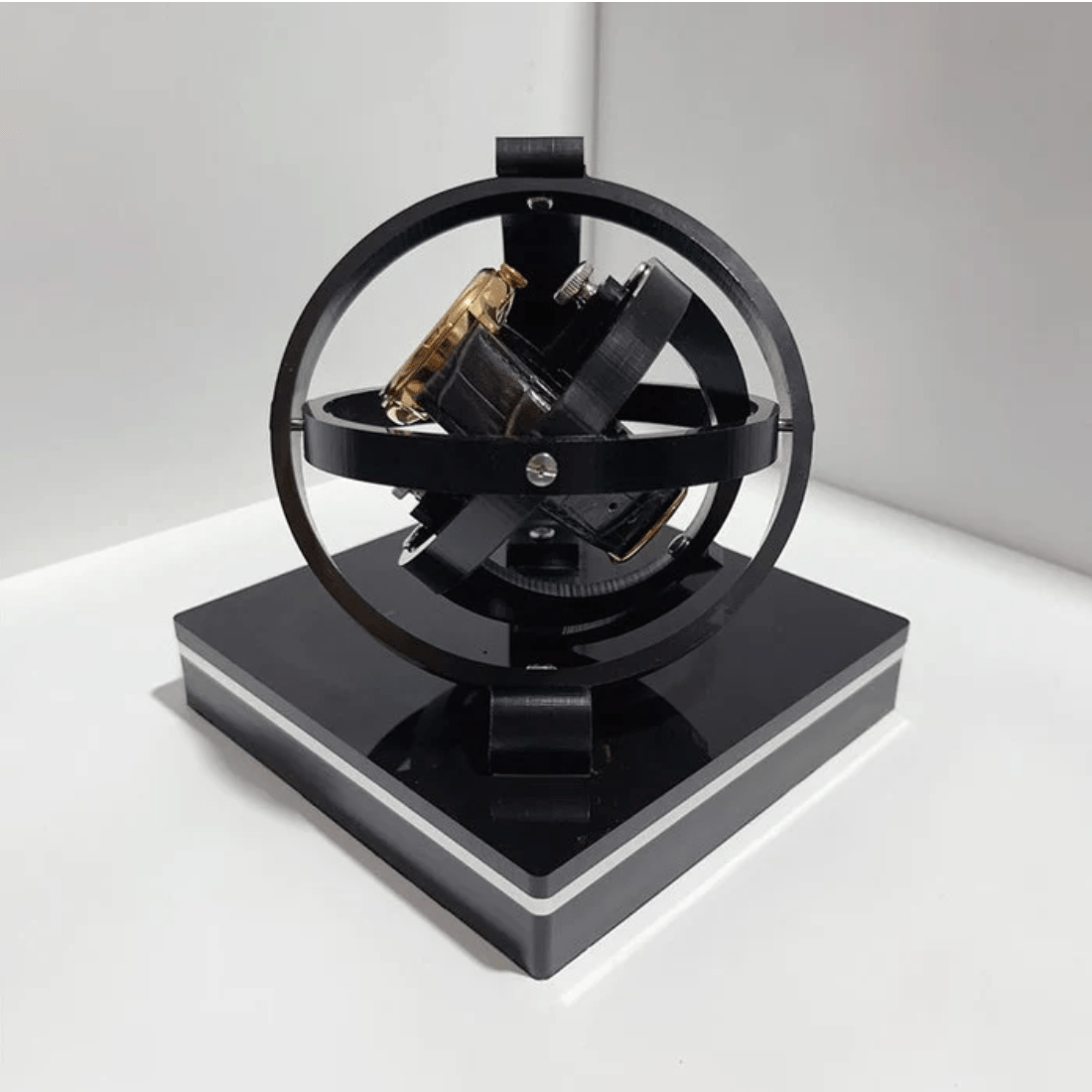 ChronoLux – Automatischer Uhrenbeweger mit Stilvollem Design für Luxusuhren